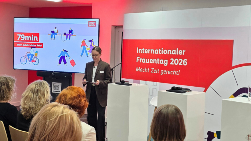 Diskussionspanel beim Event FES x AWO zum Frauentag.